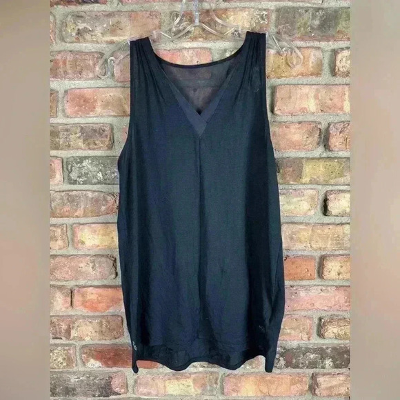 The North face flashdry tank size M - Picture 1 of 5